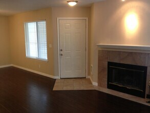 9210 Market Pl in Lake Stevens, WA - Building Photo - Building Photo