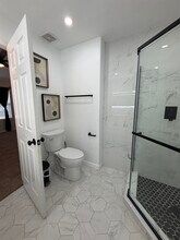 4904 Park View Ct in Tallahassee, FL - Building Photo - Building Photo