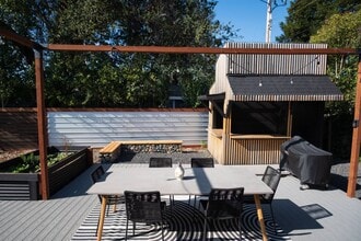 2440 Redwood Rd in Napa, CA - Building Photo - Building Photo