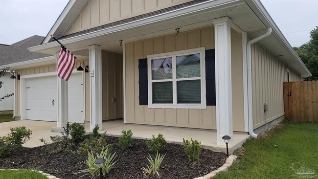 5748 Conley Ct in Milton, FL - Building Photo - Building Photo
