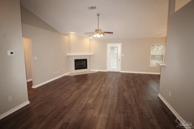 582 Ard Dr in Pensacola, FL - Building Photo - Building Photo