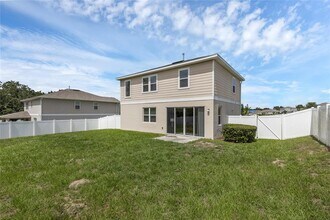 2532 Autumn Stream Dr in Leesburg, FL - Building Photo - Building Photo