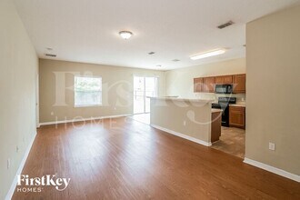 9278 Caracara Drive in Jacksonville, FL - Building Photo - Building Photo