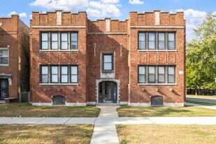 7202 S Indiana Ave in Chicago, IL - Building Photo