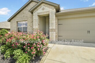 757 High Summit Trl in Fort Worth, TX - Building Photo - Building Photo