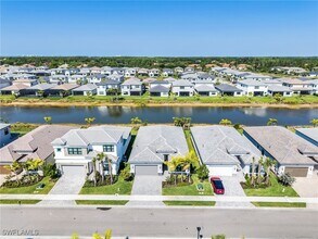 20329 Fair Oak Ln in Estero, FL - Building Photo - Building Photo