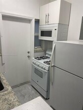 1606 Jefferson Ave in Miami Beach, FL - Building Photo - Building Photo
