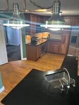 30-2 Wall St, Unit Wall Street 1st Floor in Coventry, CT - Building Photo