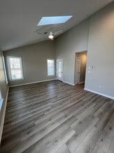 134 Tyson Commons Ln, Unit 134 in Braintree, MA - Building Photo - Building Photo