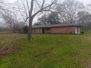 3702 Cedar Rapids Pkwy in Rosharon, TX - Building Photo - Building Photo