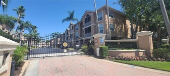 1103 Bay Club Cir, Unit 1103 Bay Club Cir, Rocky in Tampa, FL - Building Photo