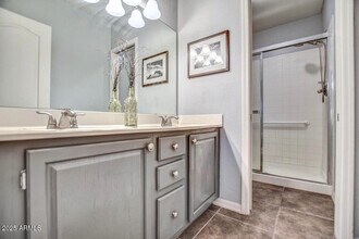 11760 E Clinton St in Scottsdale, AZ - Building Photo - Building Photo