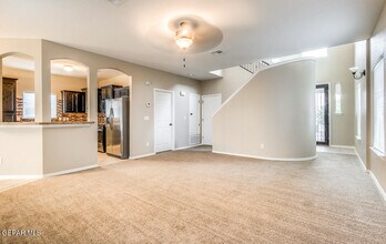 13166 Kestrel Ave in El Paso, TX - Building Photo - Building Photo