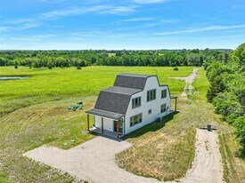 4302 FM2862 in Anna, TX - Building Photo