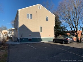 30 Stuart Ave in Norwalk, CT - Building Photo - Building Photo