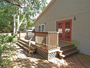 2807 W Bay Haven Dr in Tampa, FL - Building Photo - Building Photo