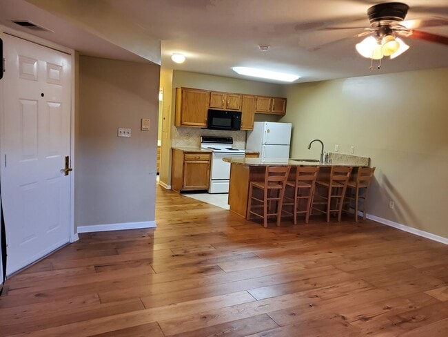 property at 2726 Hollywood Terrace