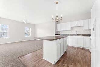 2885-2885 5th St in Trenton, MI - Building Photo - Building Photo