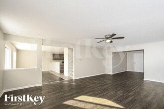 1451 Round Lake Rd in Greenwood, IN - Building Photo - Building Photo