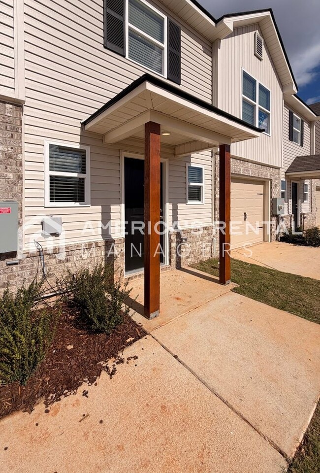 11 River Grass Dr in Lincoln, AL - Building Photo - Building Photo