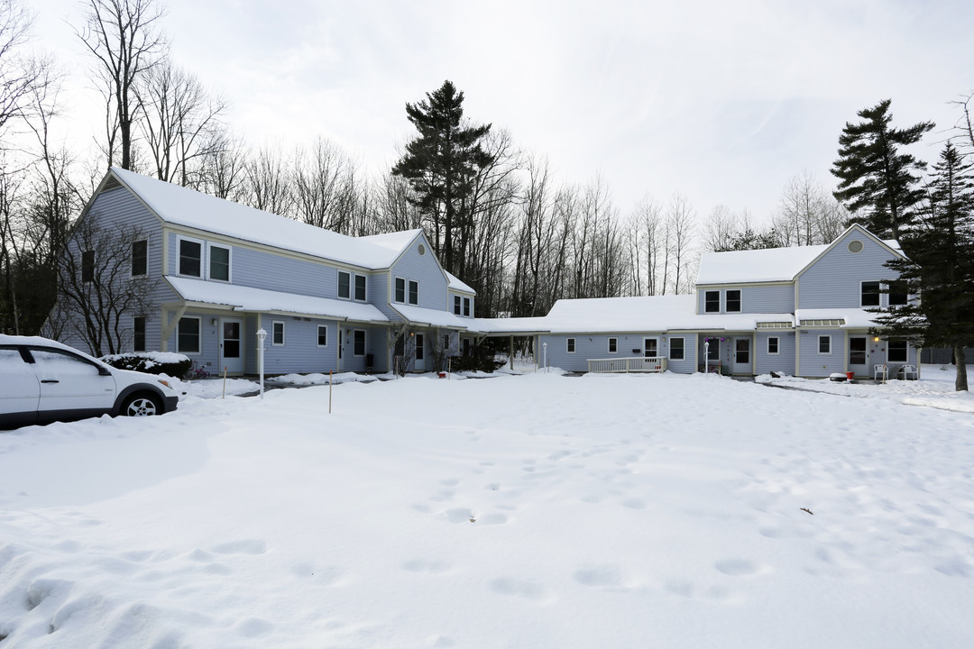 Salmon Falls Estates in Rochester, NH - Building Photo