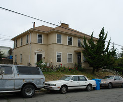 1025-1029 Santa Clara St Apartments