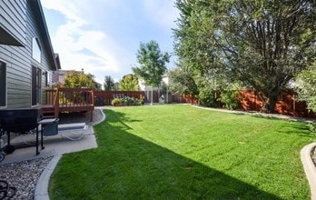 3759 Jefferson Dr in Loveland, CO - Building Photo - Building Photo