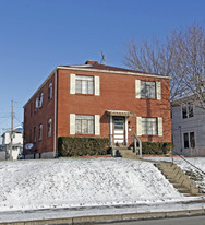 17 E Hillcrest Ave Apartments