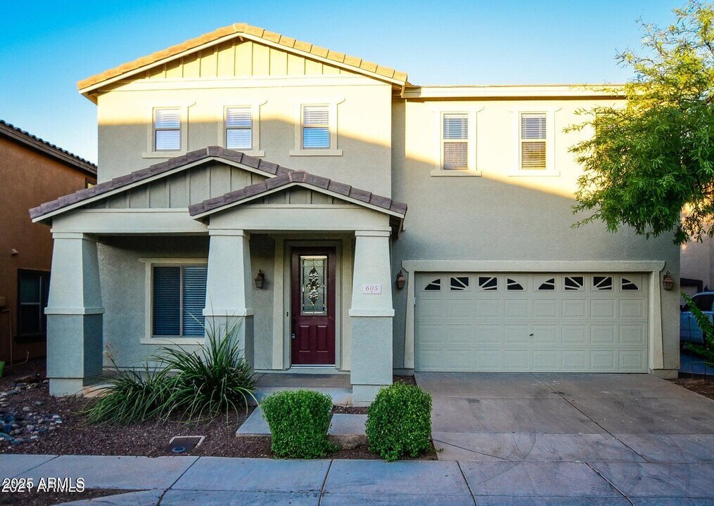 605 N 111th Dr in Avondale, AZ - Building Photo