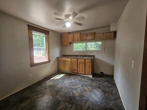 1403 Belcher Ave in Akron, OH - Building Photo - Building Photo