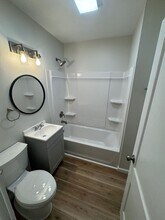 29-31 Nesbit Ave in West Hartford, CT - Building Photo - Building Photo