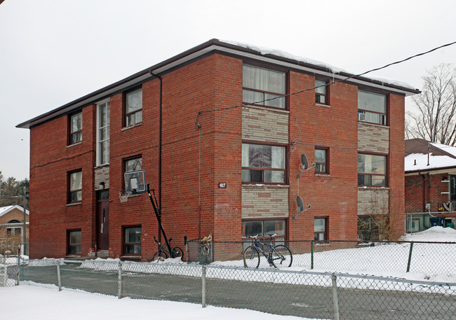 417 Pharmacy Ave in Toronto, ON - Building Photo - Primary Photo