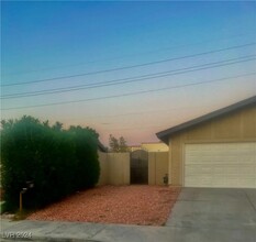 3614 S Calmosa St in Las Vegas, NV - Building Photo - Building Photo