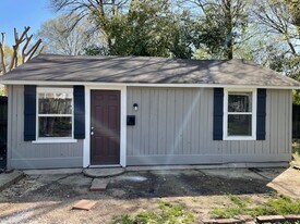 2053 Linden Ave, Unit Apt 4 in Memphis, TN - Building Photo
