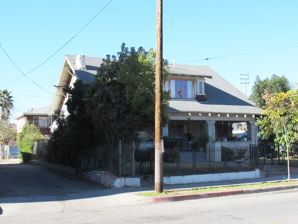 118 N Avenue 56 in Los Angeles, CA - Building Photo