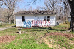 1900 Shelby Ave in Evansville, IN - Building Photo