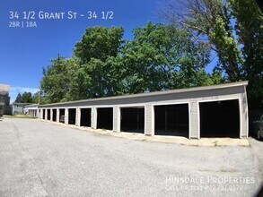 34 1/2 Grant St-Unit -34 1/2 in Burlington, VT - Building Photo - Building Photo