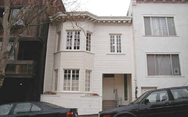 330-334 Chestnut St in San Francisco, CA - Building Photo - Building Photo