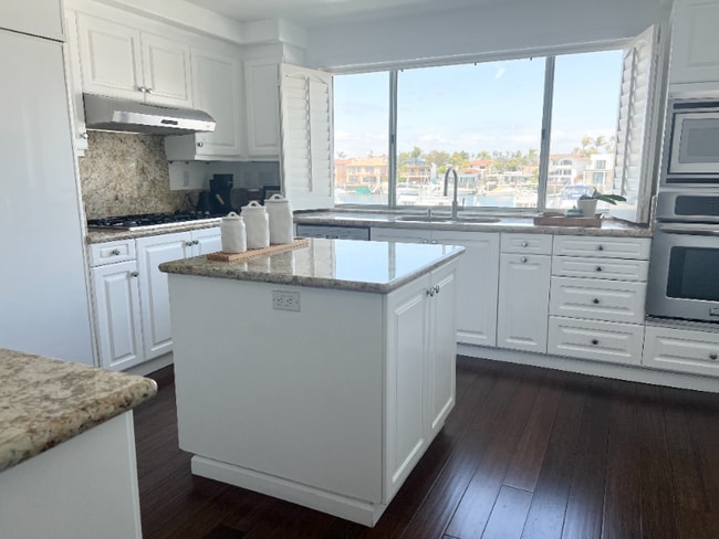 4167 Warner Ave in Huntington Beach, CA - Building Photo - Building Photo