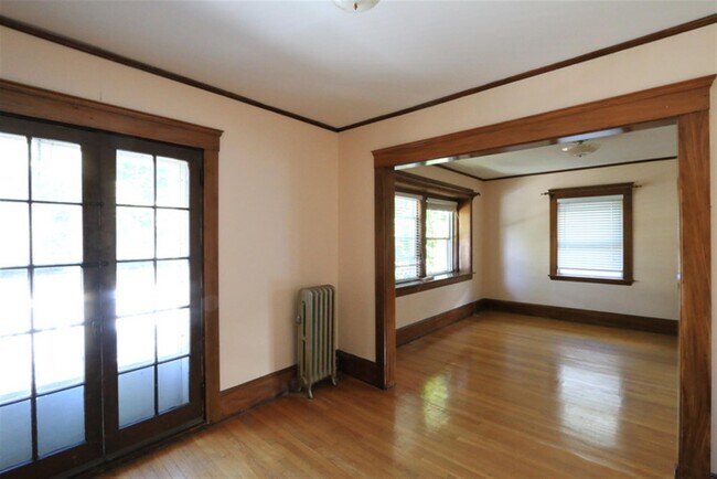 46 Saville St, Unit 2 in Cambridge, MA - Building Photo - Building Photo
