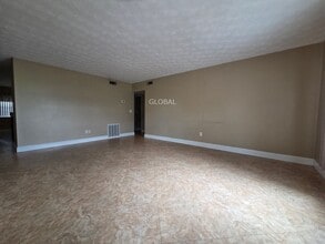 5429 Hansel Ave in Belle Isle, FL - Building Photo - Building Photo
