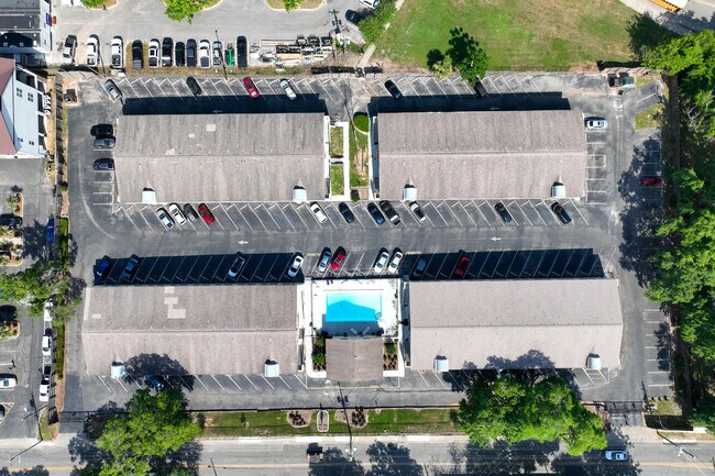 Renegade Condominiums in Tallahassee, FL - Foto de edificio - Building Photo