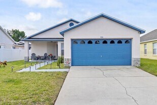 7830 Myrtle Oak Ln in Kissimmee, FL - Building Photo