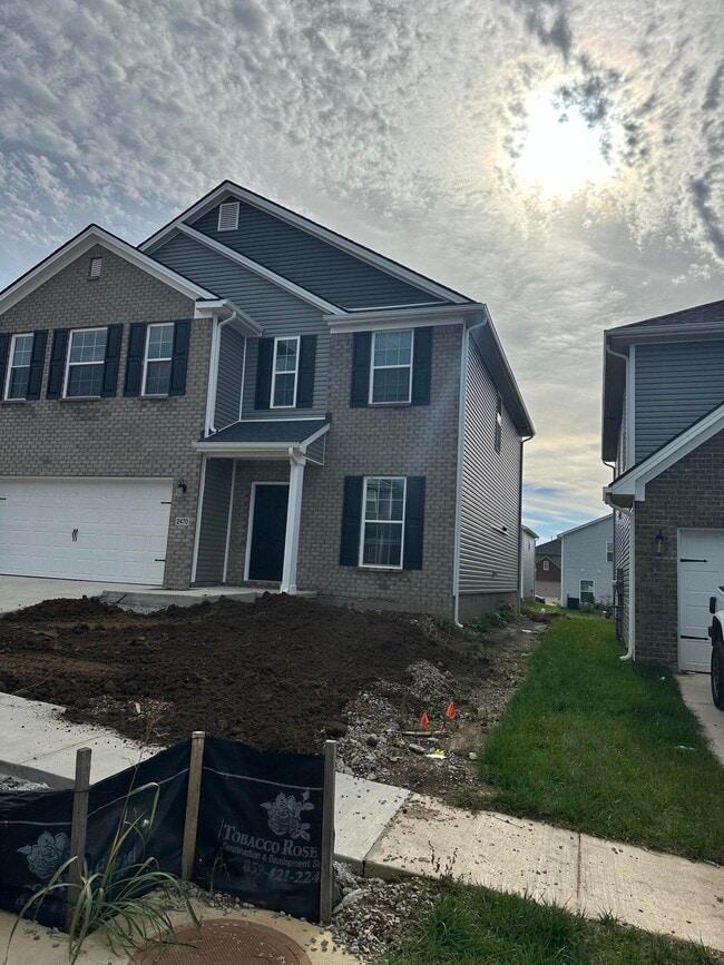 2470 Dittney Ln in Lexington, KY - Building Photo - Building Photo