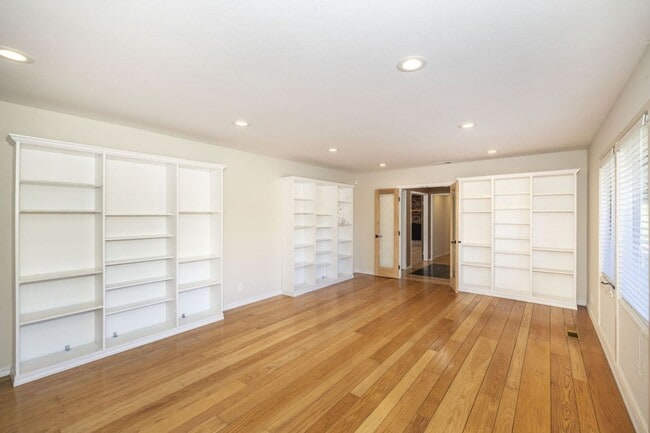1390 Holt Ave in Los Altos, CA - Building Photo - Building Photo