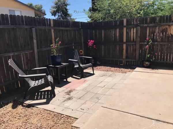 331 S Hardy Dr in Tempe, AZ - Building Photo