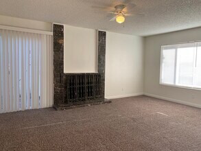 4096 Autumn St in Las Vegas, NV - Building Photo - Building Photo