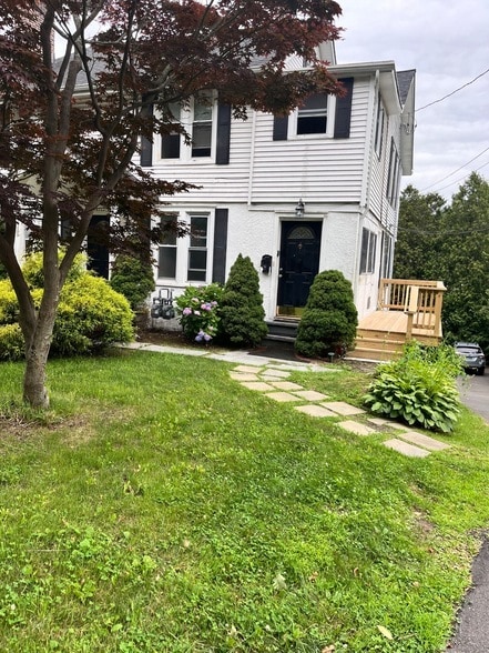 1312 Hope St in Stamford, CT - Building Photo - Building Photo