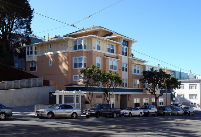 145 Irving St in San Francisco, CA - Foto de edificio - Building Photo