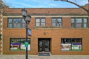 117 W 1st St in Elmhurst, IL - Building Photo